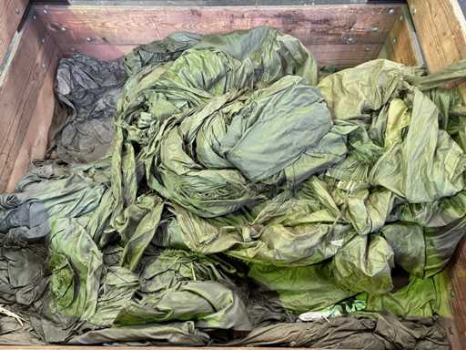 Lot de ?es?tur? de para?ut?