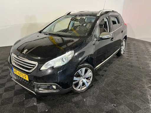 Peugeot 2008 1.2 PureTech Feline, HT-673-F