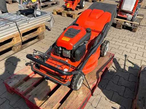 Mașină de tuns iarba Husqvarna LC253S