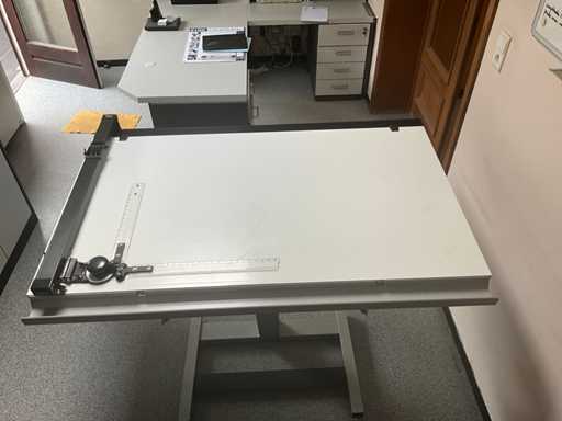 Drawing table TS150