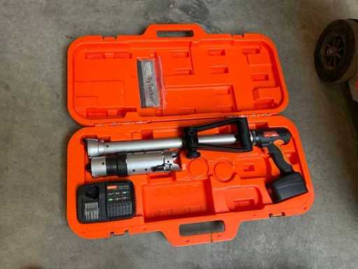 TyTecker TT2020 Mașină de împletit beton