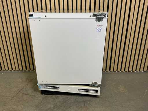 Etna KVO482.. Réfrigérateur sous le plan de travail avec compartiment congélateur