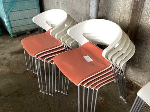 Sedie in plastica struttura in metallo (10x)