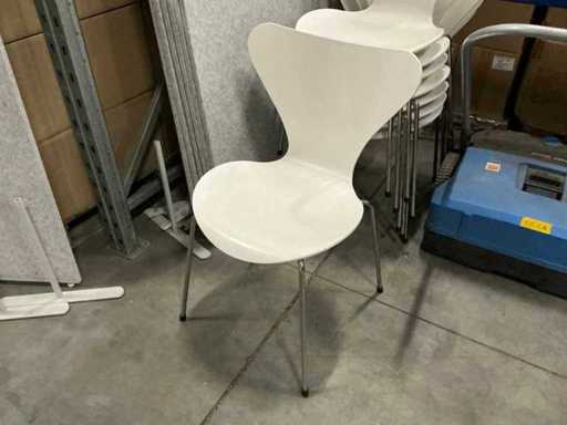 Fritz Hansen Butterfly Chair white (8x)
