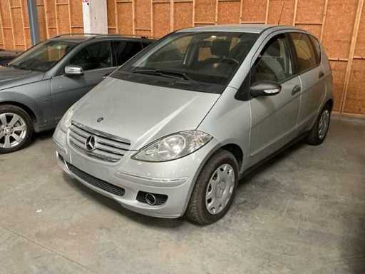 MERCEDES-BENZ A 150 voiture voyageurs 2005