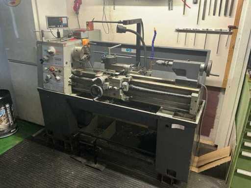 Huvema HU 360 VAC x 1000 Universal lathe