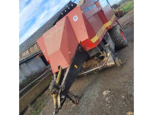 1995 New Holland D1210 Bale Baler