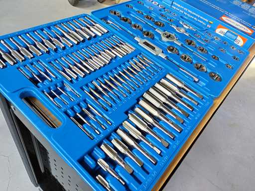 Stahlkaiser - 2025 - METRIC 110 dlg - Draadsnijset