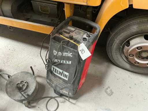 Telwin P90/550 Acculader