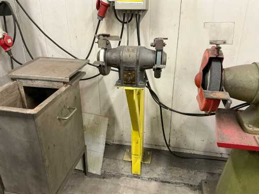 PEUGEOT T150 Meuleuse double pierre