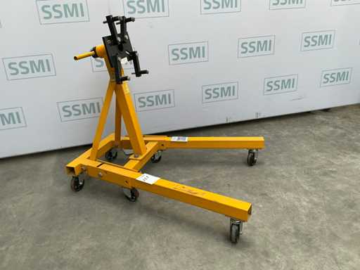 Engine block support