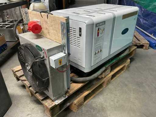 Whisperpower W-SQ12 3-phase Power generator