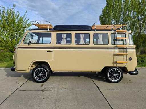 VOLKSWAGEN - T2 CAMPER OLDTIMER -