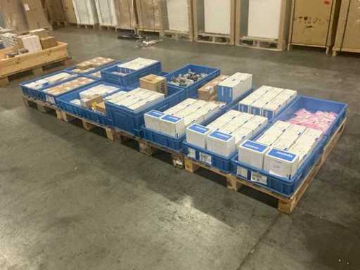 Różne materiały instalacyjne Uponor