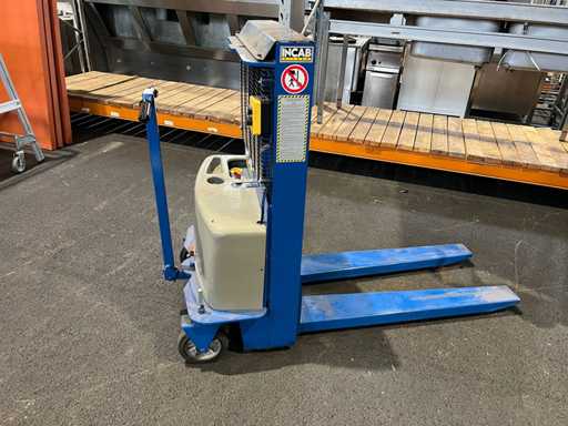 NCAB Milano srl - 2013 - ORION 07509 - Stapelaar