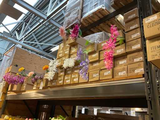 Lot de fleurs artificielles