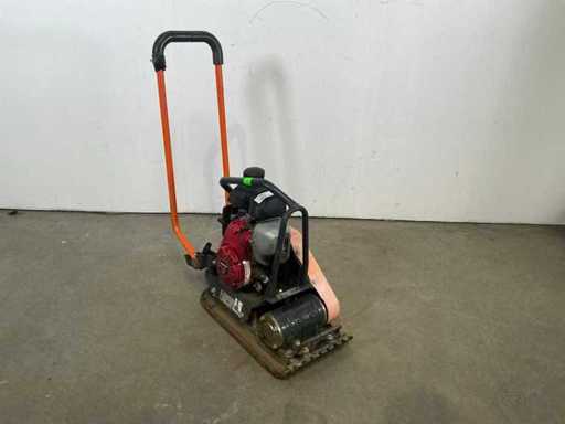 2014 Altrad Belle PCLX 320 Trilplaat - 11kN - benzine