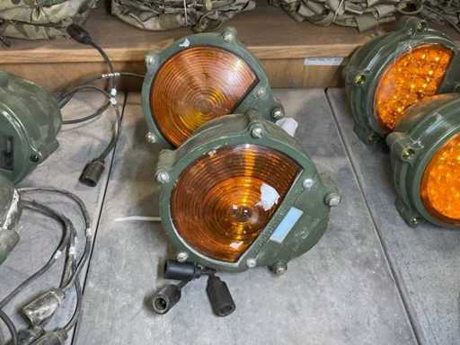 Światło sygnałowe pojazdu (2x)