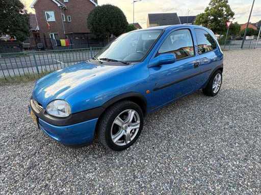 Opel - Corsa - 1.4i-16V Sport - Voiture - 1998