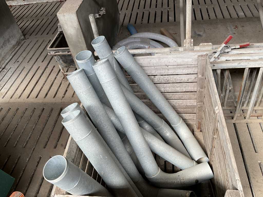 Galvanized irrigation pipe (10x)