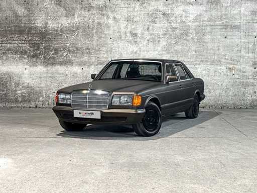 Mercedes-Benz SE W126 107 PS 1982, X-916-HG