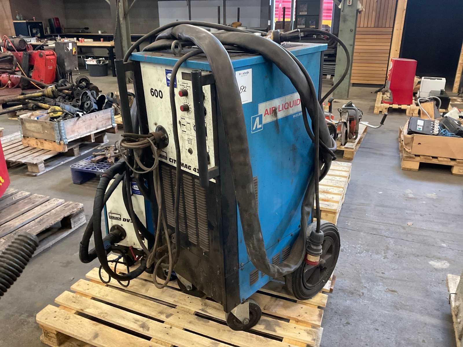 Oerlikon Citomag 436W Welding Machine