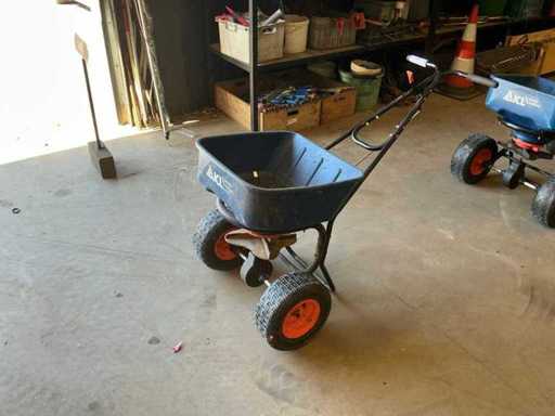 ICL AP2000 Kunstmeststrooier