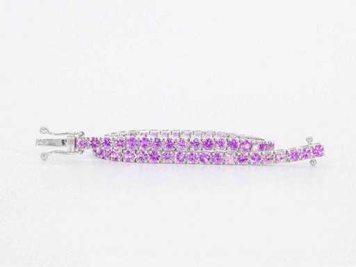 Brățară de tenis aurie, safire roz, 6,00 carate