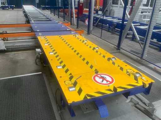 Roller conveyor 16 meters long