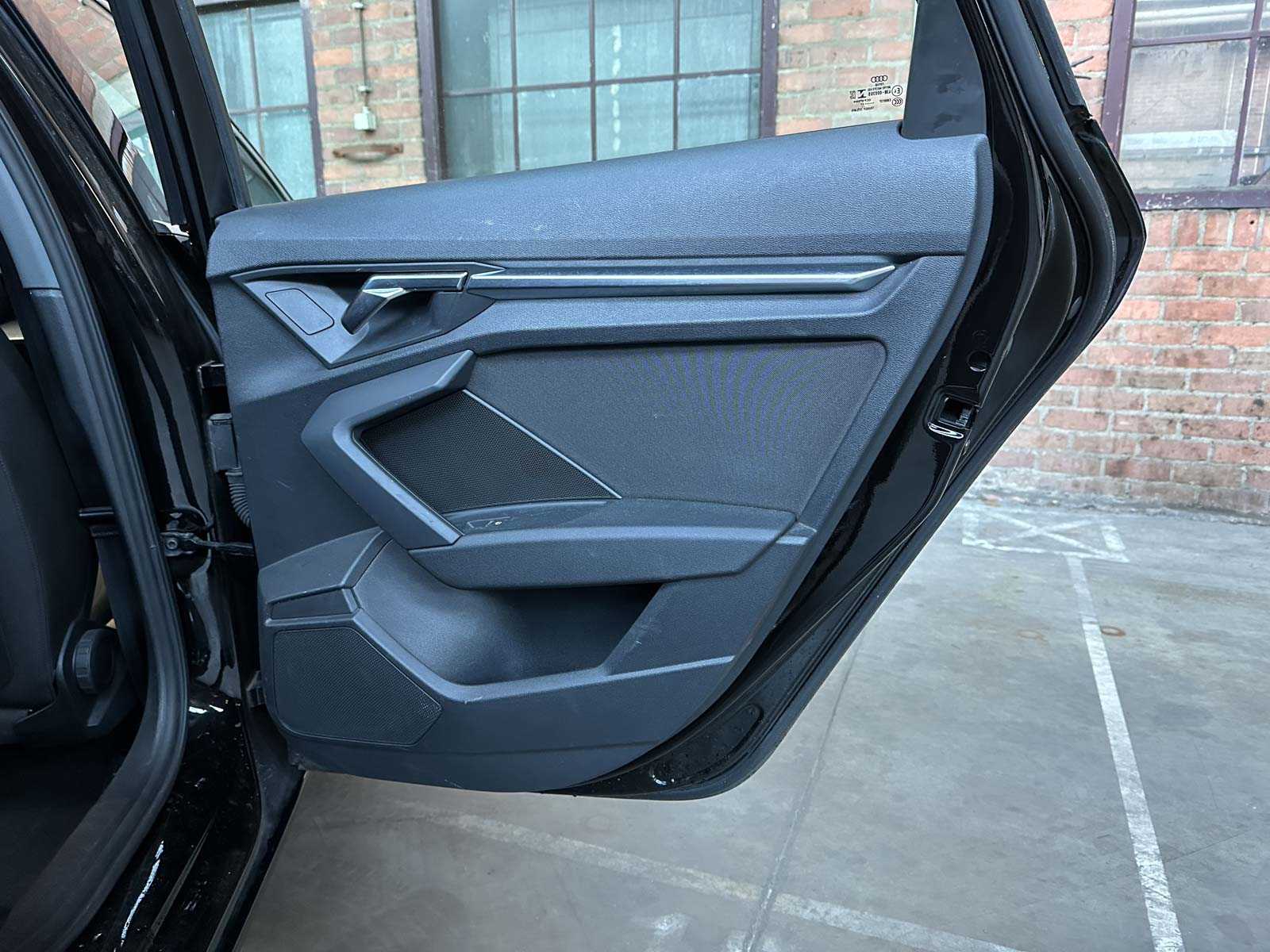 Audi A3 Sportback 35 TFSI Business Edition S Tronic 150pk 2021 (Origineel-NL + 1e Eigenaar), L-816-PG