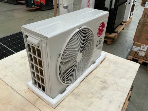 LG AC09BK UA3 9000 Air Conditioner Outdoor Unit
