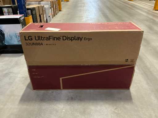LG UltraFine Display Ergo 32UN88A