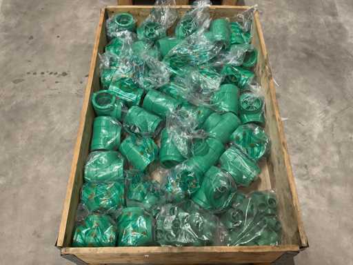 Batch of PP-R(CT) fittings