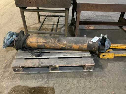 Hydraulic cylinder