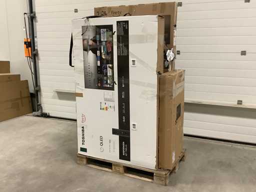 Merci di restituzione dei Pallet Televisions - 8 articoli