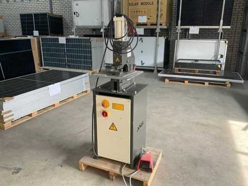 Macchina da punzoni Jörg 106 2019