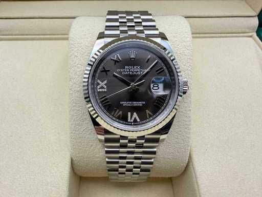 Rolex Datejust 36 126234 | Dunkelgraues Zifferblatt mit Diamanten auf 6&9 | Ungetragen | 2026