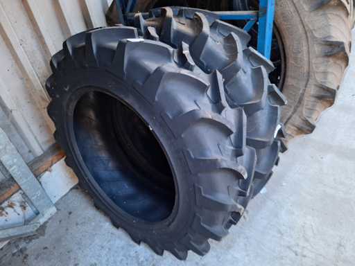 2x tractor tire Michelin 11.2-28 NEW