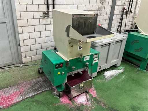 2013 Wensui GP 400 Granulator