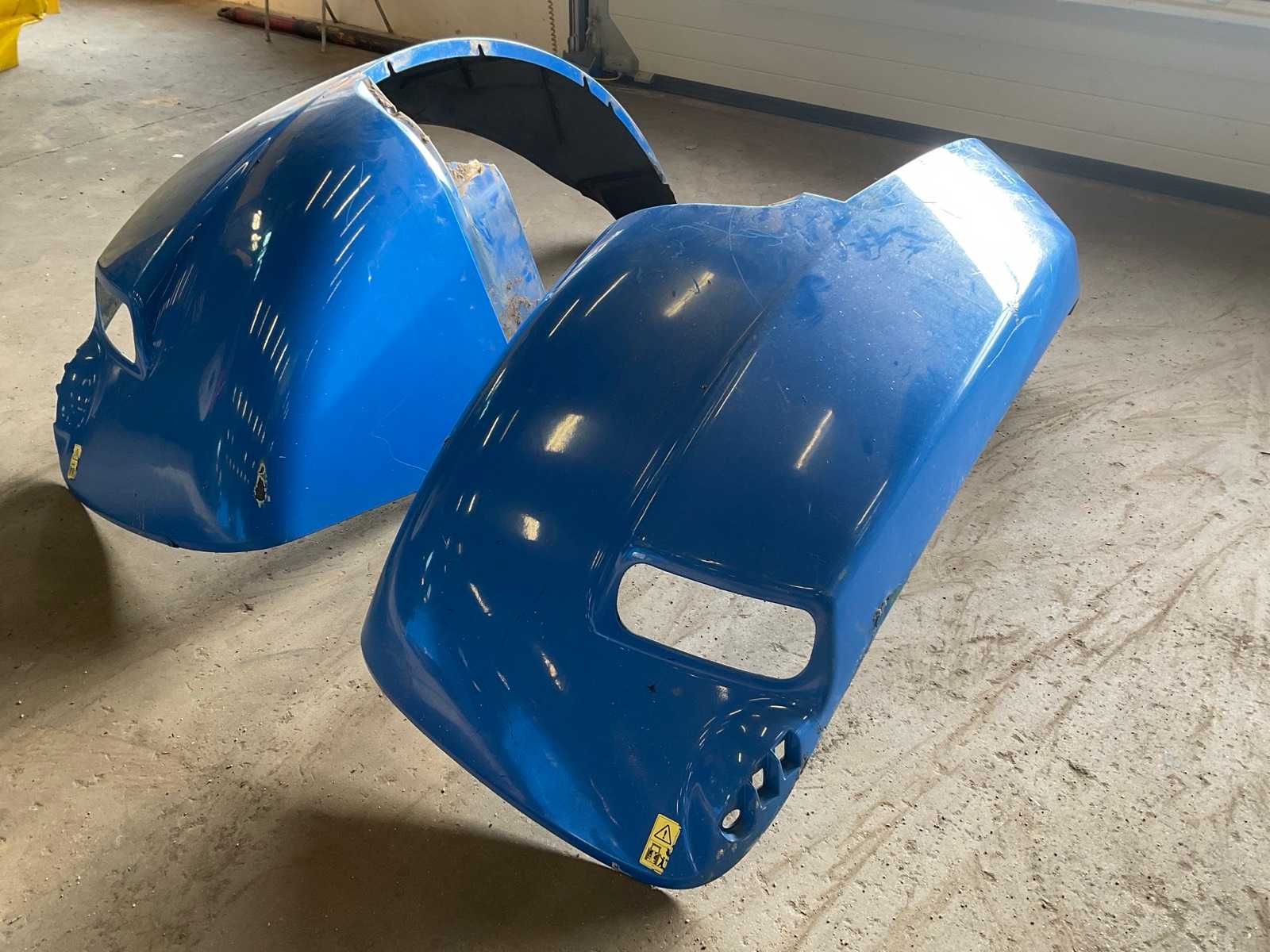 New Holland Set of rear mudguards
