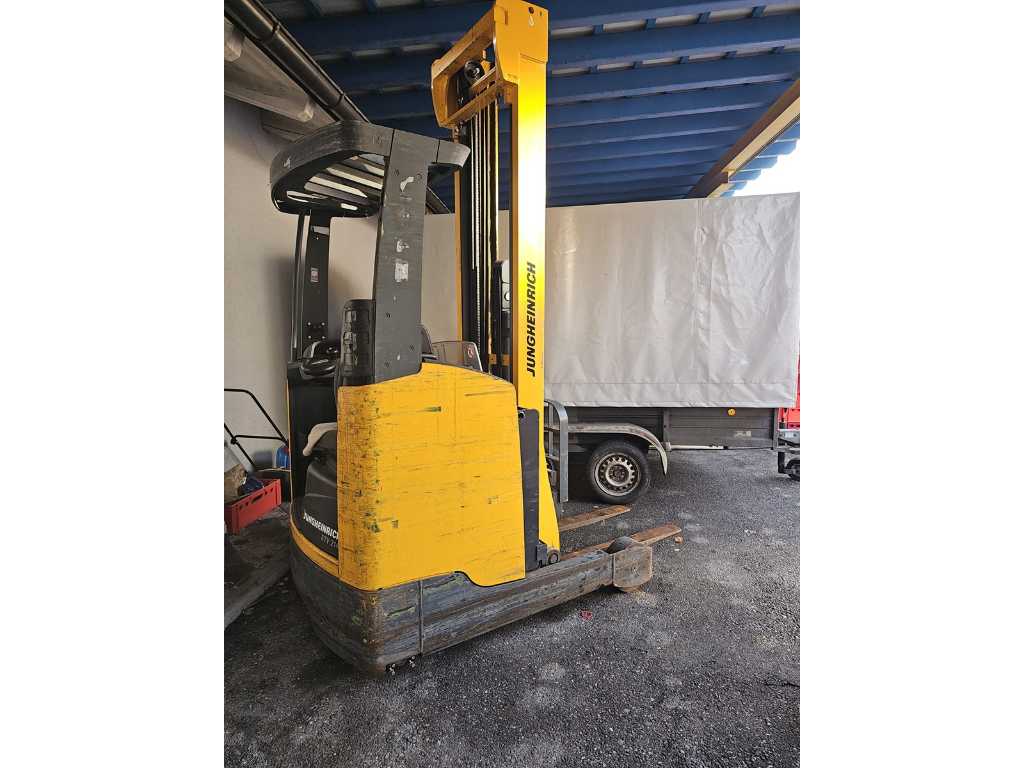 Jungheinrich Reach Truck, Forklift ETV 214