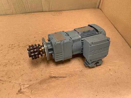 Silnik elektryczny SEW-Eurodrive RF17 DRS71S4/ASB8/TF z skrzynią biegów