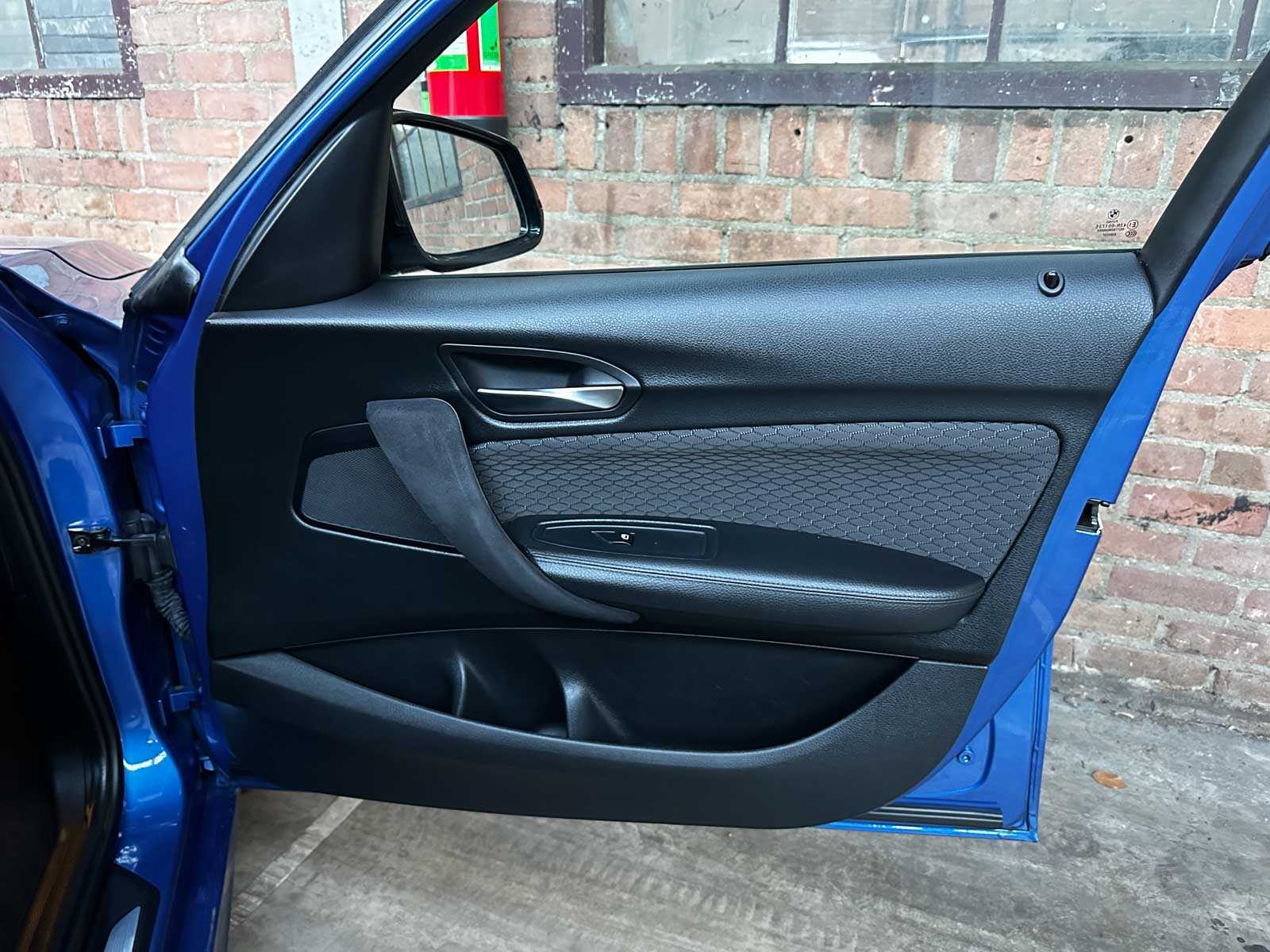 BMW M135i xDrive F20 3.0 320pk 2013