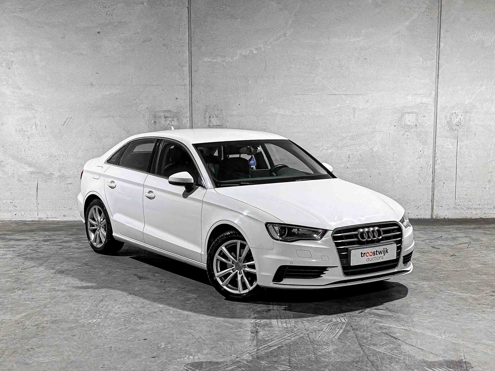 Audi A3 Sedan 1.4 TFSI CoD Ambiente Pro Line Plus 150hp 2015, 5-ZFD-12