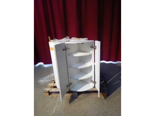 Bathroom cabinet (2x)