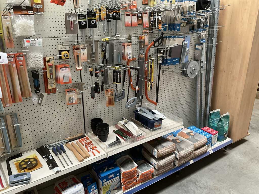 Batch of various hand tools and masonry/gyproc accessories
