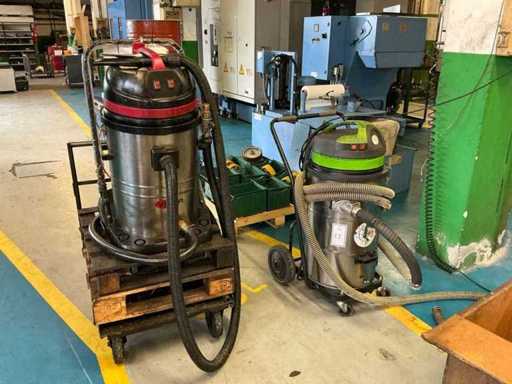 IPC - GS3/78 OIL - Industrial vacuum cleaners (x2)