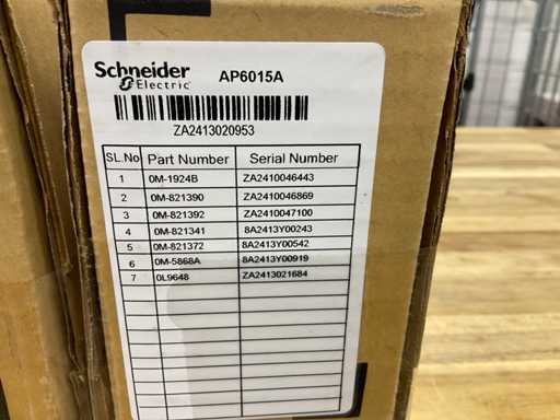 Schneider electric AP6015A Rack