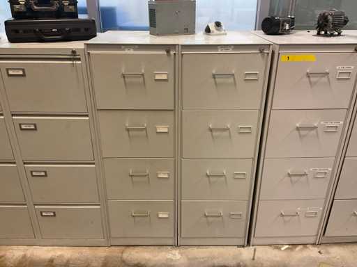 Gispen Aktenschrank (2x)