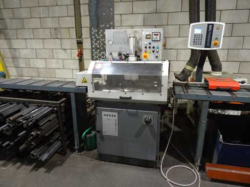 Fritz Gross - 2014 - UCM 425 - Automatische cirkelzaagmachine